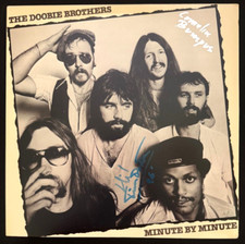 LP "Minute By Minute" de The Doobie Brothers firmado por Tiran Porter & C. Bumpas