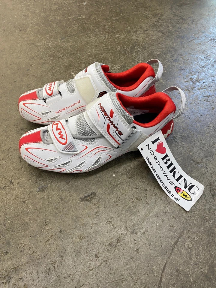 Zapatos de ciclismo Northwave Tribute Triathalon EU 37 / US 5.5 blanco/rojo/plateado Foto 2 de 4