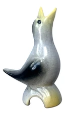 VINTAGE PORCELAIN PIE BIRD DECORATIVE HAND PAINTED CERAMIC BAKING VENT/FUNNEL #1