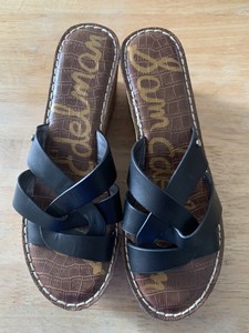 sam edelman raynere wedge