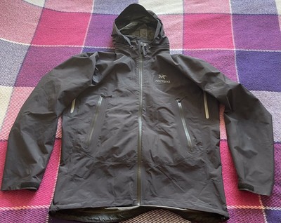 arcteryx gore tex pro shell