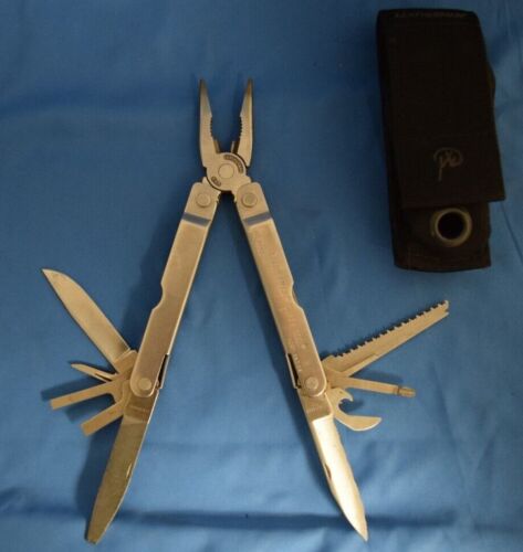 Classic Leatherman Super Tool: Made in USA