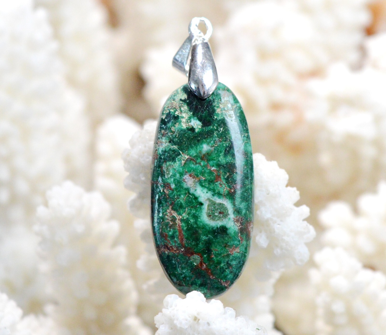 Pendentif malachite goethite 35 carats, cabochon pierre du Congo, idée cadeau d'anniversaire