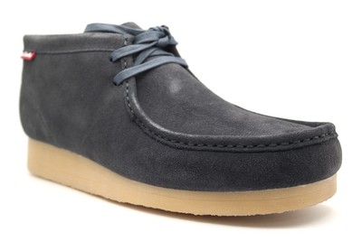 clarks stinson vs wallabee