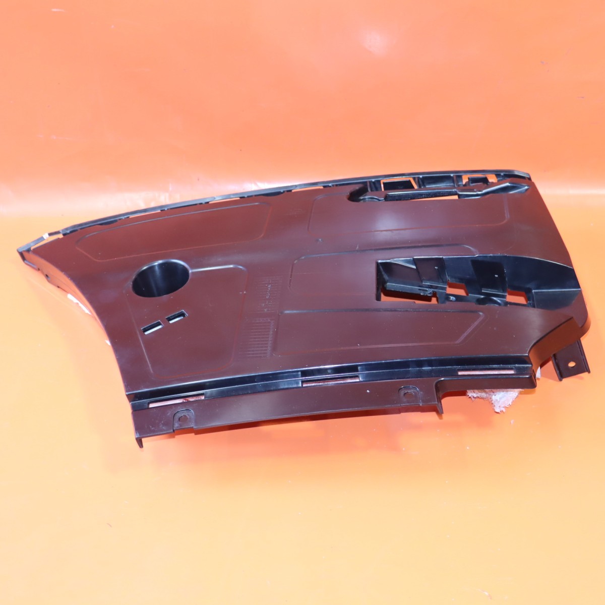 Rolls-Royce Cullinan 2017-2021 Rear Left Guide P/N 51127448705