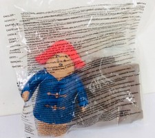 NEW 2005 MCDONALDS PADDINGTON BEAR PLASTIC TOY FIGURE SUITCASE RARE COLLECT GIFT