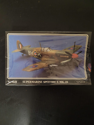 STARFIX 1/48 Scale Supermarine Spitfire F Mk 21 Model Kit New In Box Sealed