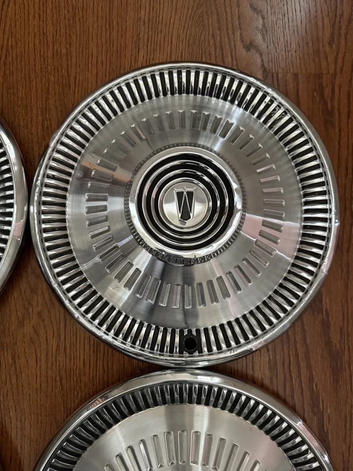 Ford Fairlane Falcon 1964 tapacubos de 14 pulgadas (5) cubiertas de rueda OEM Motorcraft Foto 4 de 4