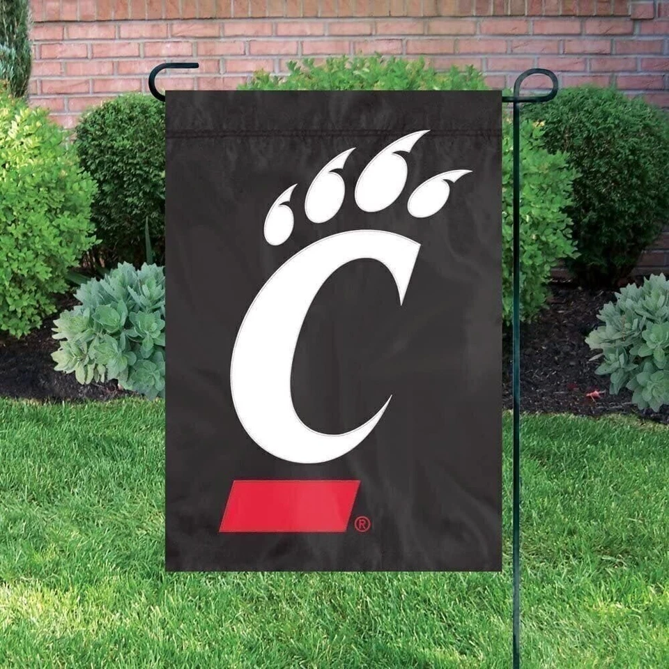 Aplique de bandera de jardín premium de Bearcats de la Universidad de Cincinnati... Foto 3 de 3