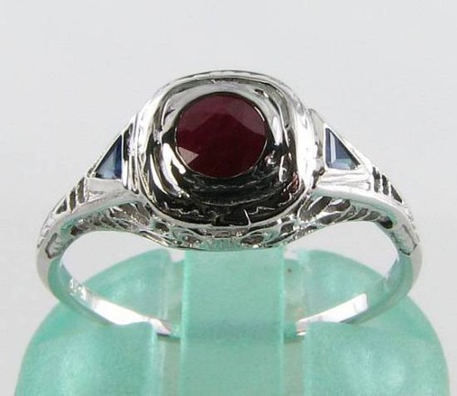 9CT WHITE GOLD RUBY SAPPHIRE SOLITAIRE with ACCENTS ART DECO INS RING Size O - 第 1/5 張圖片
