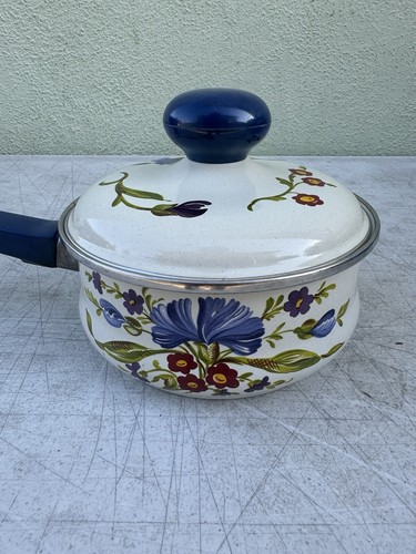 Vintage Enamel Covered Sauce Pan Blue Floral 7" Floral Cookware Pot With Lid - Picture 2 of 19