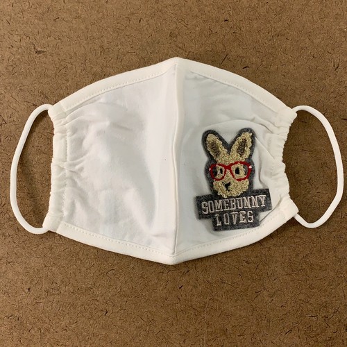 Adult One Size White Some Bunny Loves Embellished Face Mask NWT - 第 1/4 張圖片