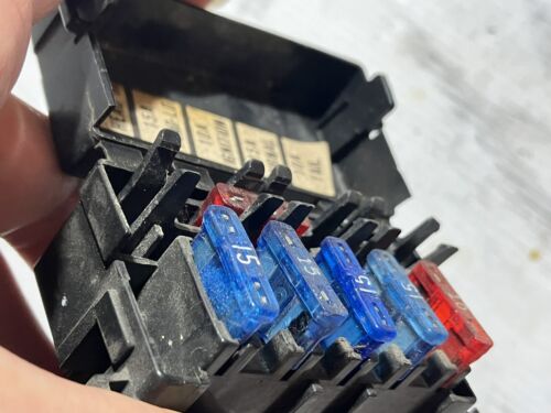 1997 Suzuki GSXR 750 Fuse Box Plug (OEM) - Picture 17 of 17