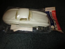 VINTAGE HUBLEY INTERNATIONAL CARS 1/24 MERCEDES BENZ 300 SL MODEL KIT - MISP