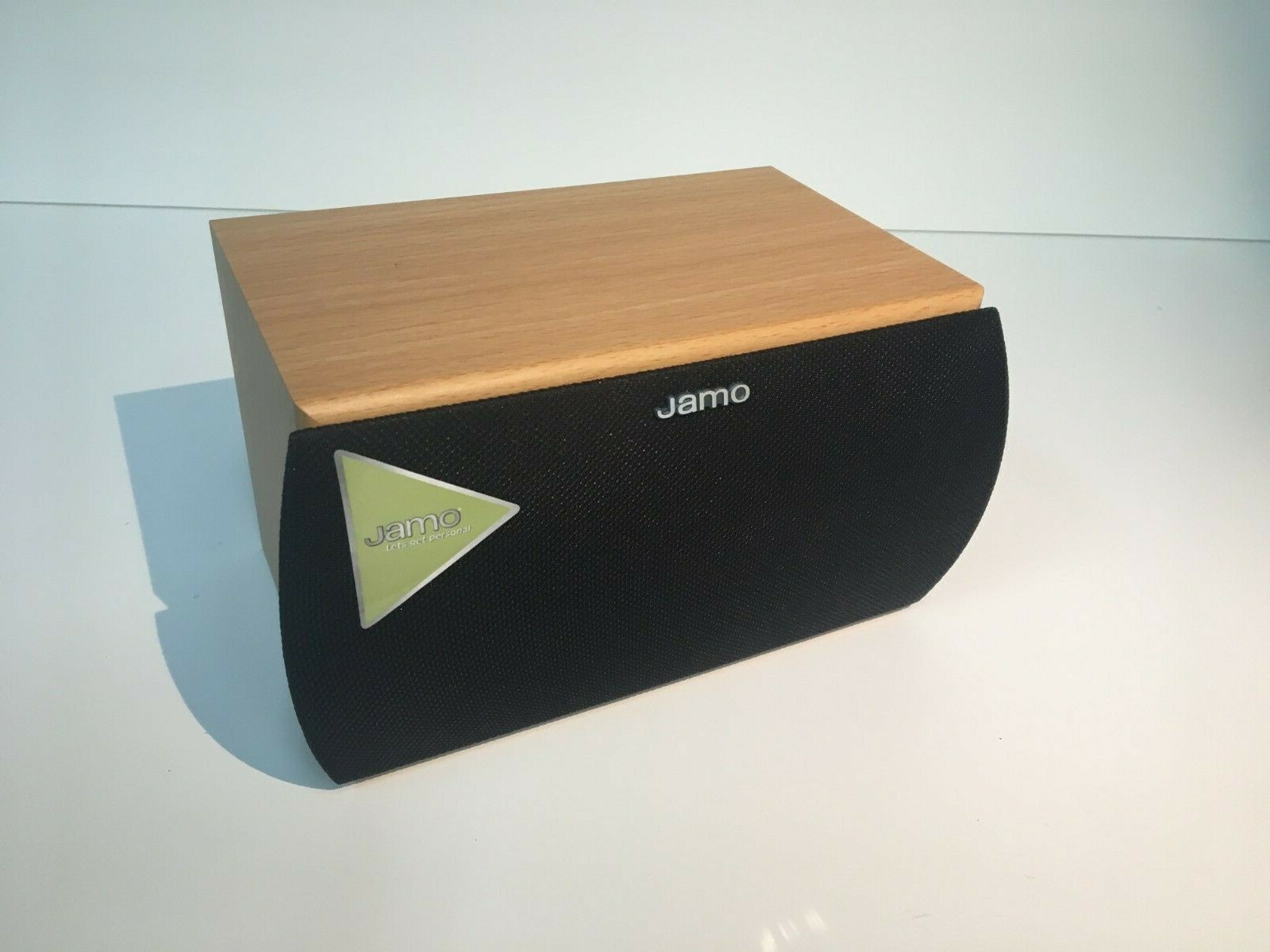 jamo e5