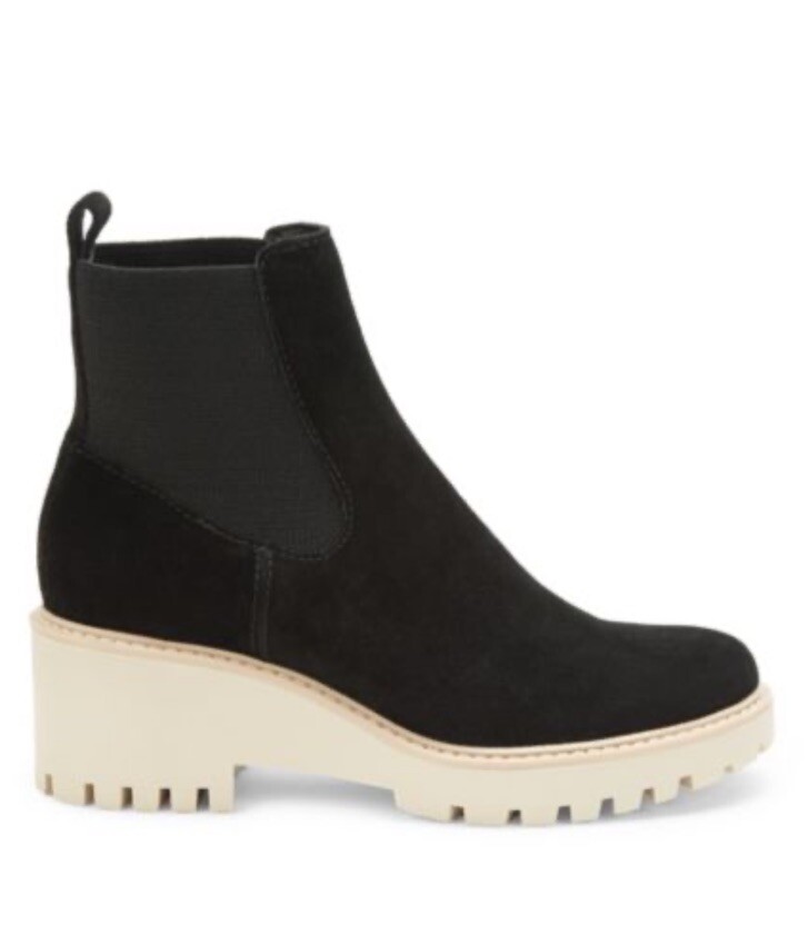 Dolce Vita Womens Haddie Chelsea Boots Black Leather Lug Sole Ankle Slip On 9M