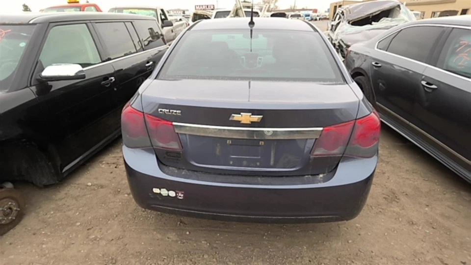 Used Manual Transmission Assembly fits: 2014 Chevrolet Cruze MT 6 Speed 1.8 Grad - Image 3 of 4