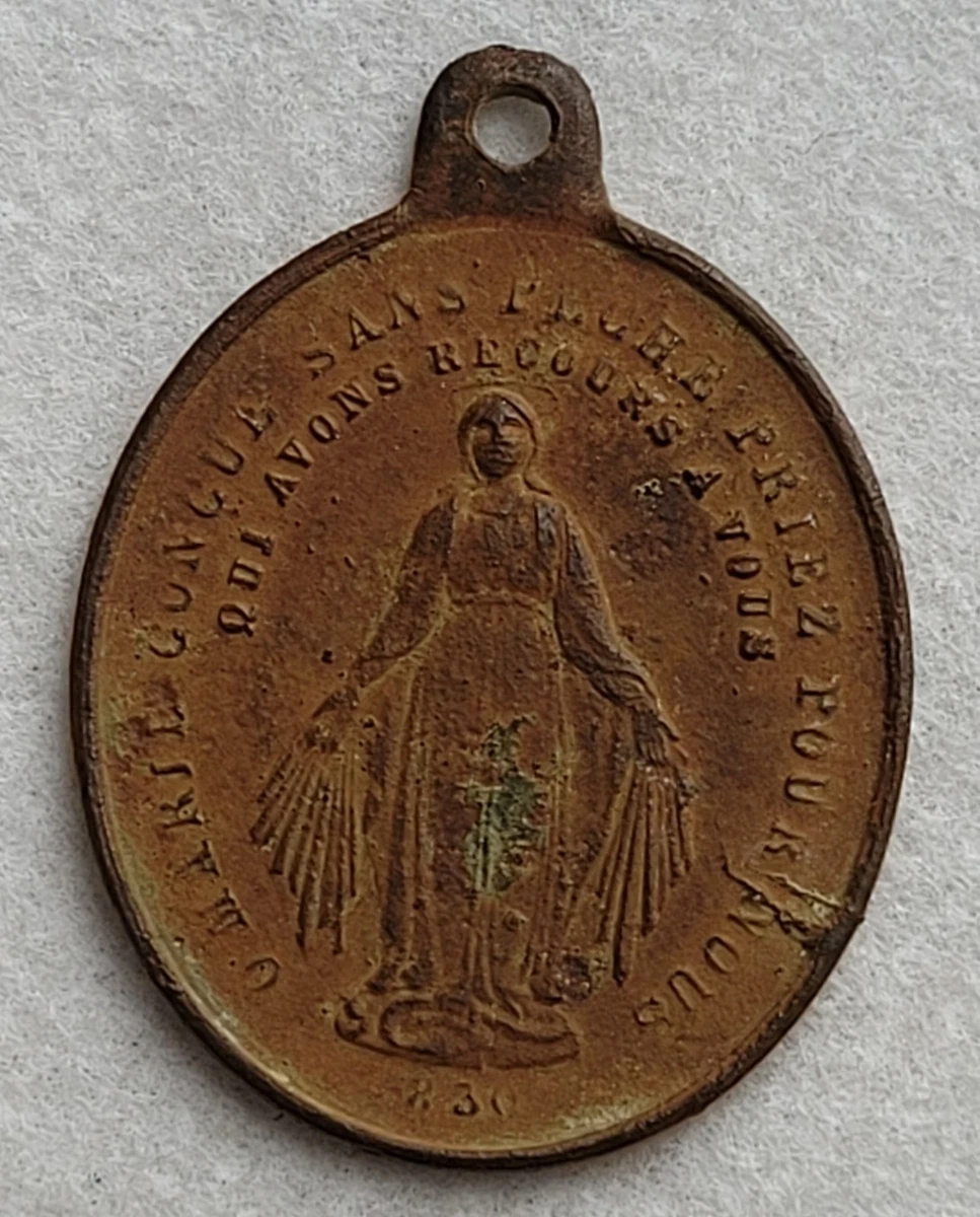 Médailles religieuses originales en or fait main - JOAILLERIE CAMINADE - JOAILLERIE CAMINADE
