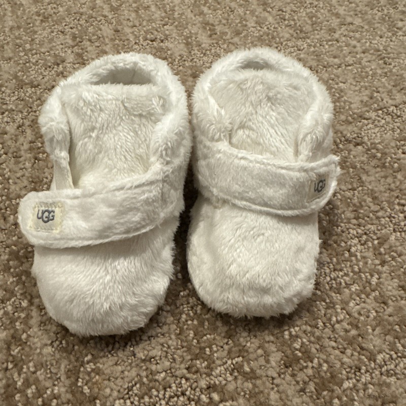 Ugg Bixbee Kids Booties Sz 4 - 5 Vanilla Fleece Hook & Loop Comfort Round Toe