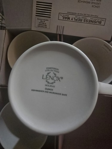 Lenox Christmas Mugs Set Of 4 - Picture 3 of 4