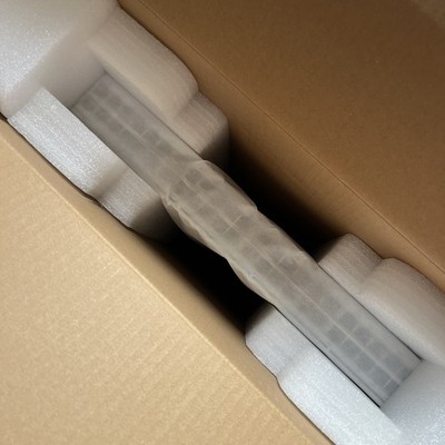 Ubiquiti UniFi Switch 48 PoE (USW-48-PoE) 48-Port Gigabit Network Switch