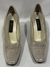 Vintage J. Renee Champagne Metallic Silver Lucite Heel Pumps 9.5 M