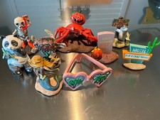 Aquarium Fish Tank Decoration - Lot of 9 Decorative Figurines