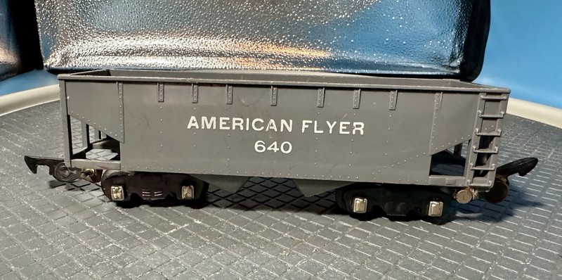 American Flyer S Gauge No 640, Gray, Two BAY HOPPER CAR  No Box