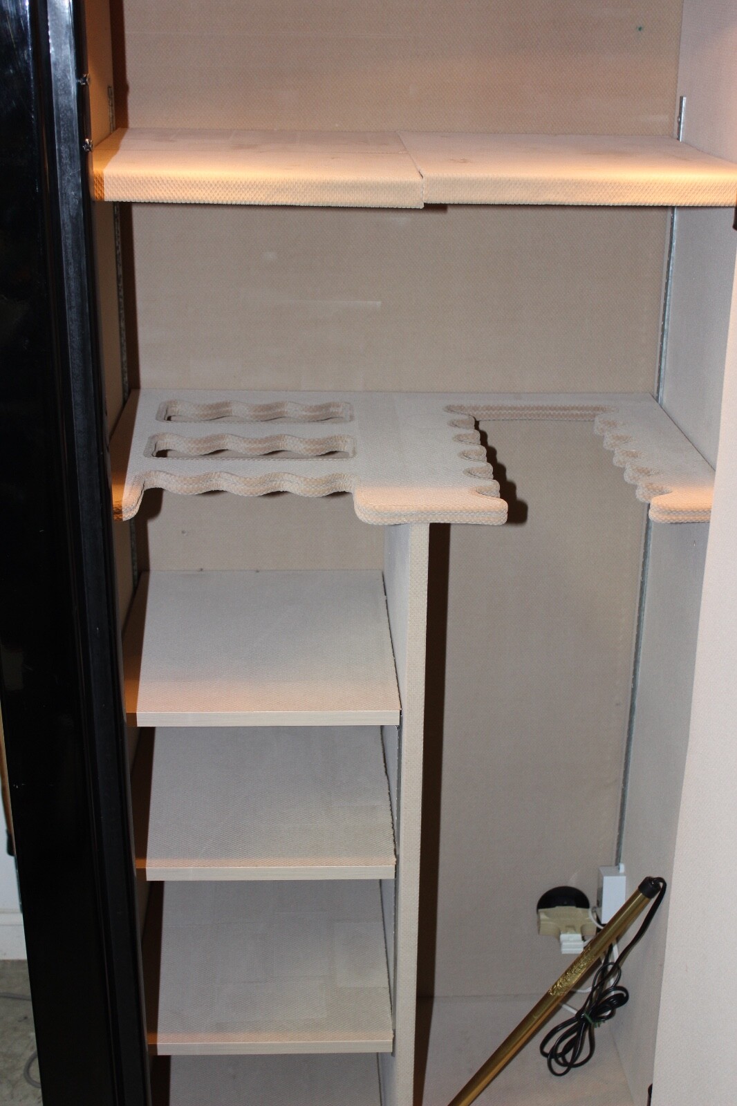 Cabela's "Ambassador" Series (by Liberty) Gun Safe eBay