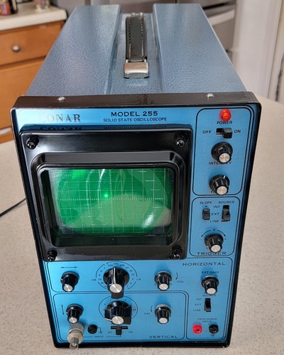 Vintage CONAR Model 255 Solid State Oscilloscope