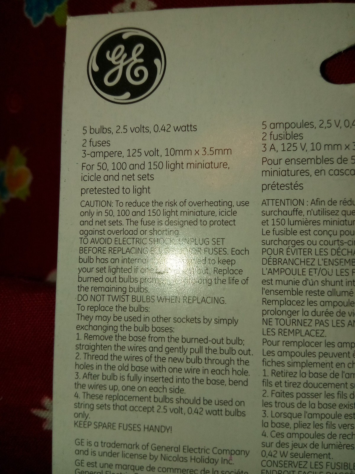 GE Replacement Bulbs And Fuses For Holiday Lights.5 bulbs & 2 fuses,new