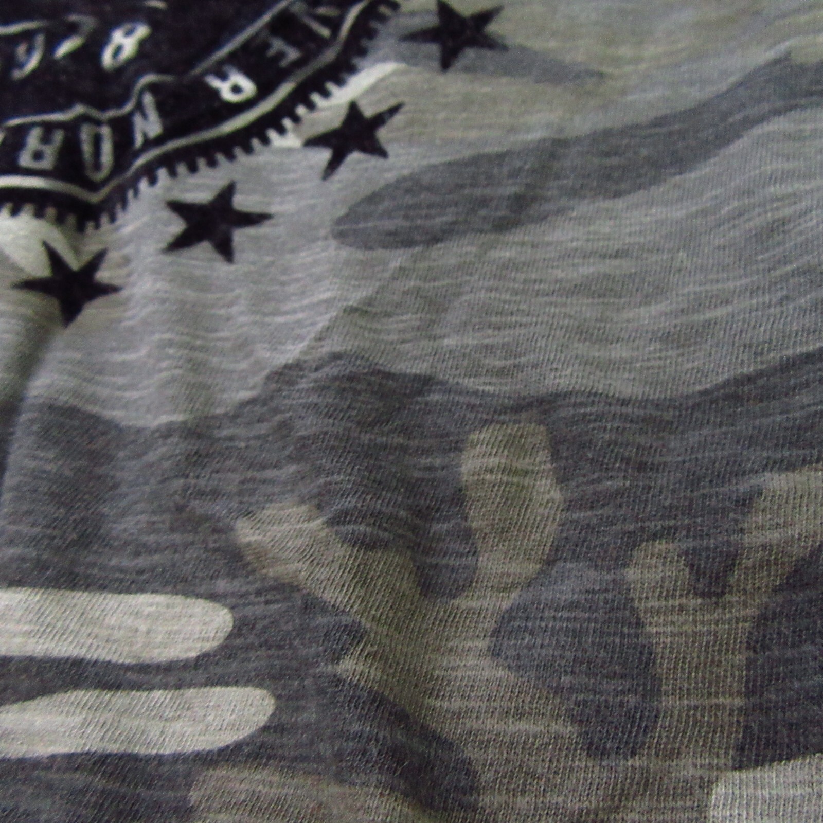Rebel By Primark Size 5-6 Years NYC Attitude T-Shirt Felt Green Logo Camo/Green image 5