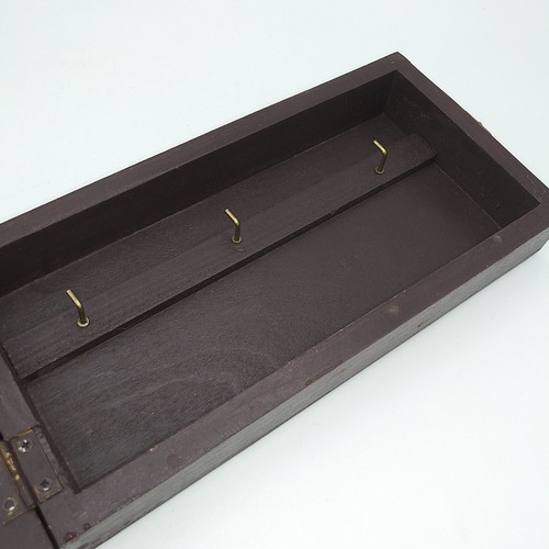 Wooden advertising wall display Capt Jacob's Flying Club hinged trinket key box - Picture 3 of 9