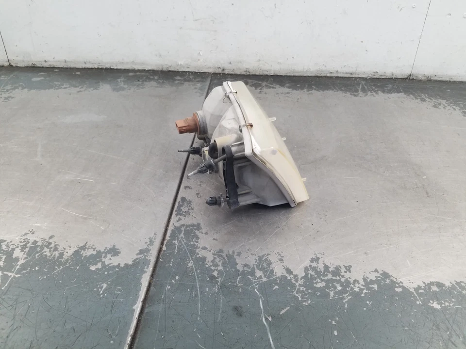 Luz de cabeza de pasajero derecho Grand Marquis Crown Police Vic 2011 #2203 B8 Foto 4 de 4