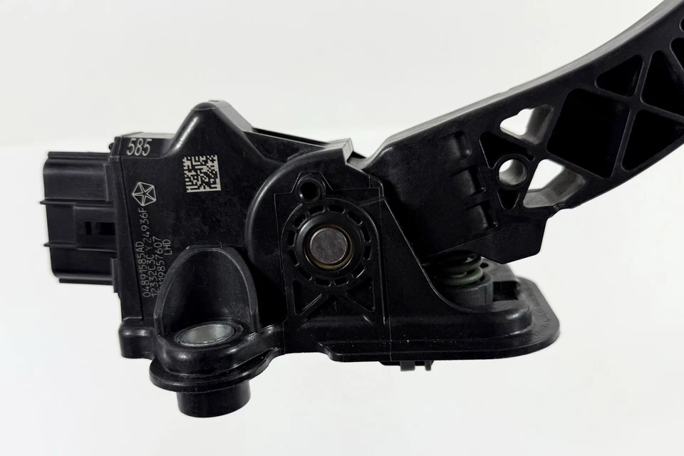 Chrysler 200 2011-2014 pedal de gasolina con sensor de posición 04891585AD OEM Foto 4 de 4
