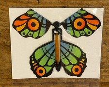 FLYING BUTTERFLY  Toy Rubber Band Powered &ldquo;Flies&rdquo; Out of a Book or Card NEW