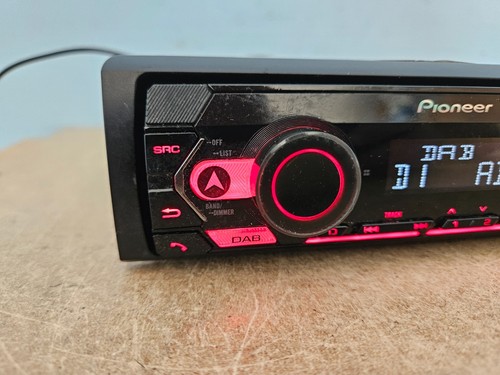 PIONEER MVH-S420DAB MECHLESS DAB BLUETOOTH CAR RADIO STEREO USB PLAYER HEAD UNIT - Picture 8 of 15