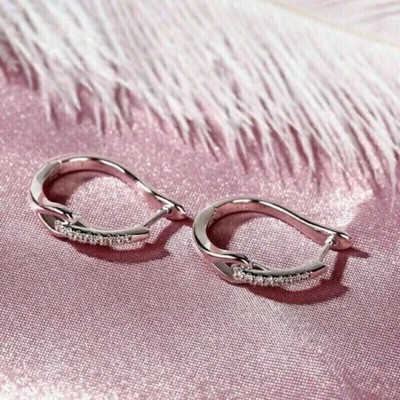 Wunderschöne Damen-Creolen 1 kt runder Laborgefertigter Diamant 14 K Weißgold vergoldet
