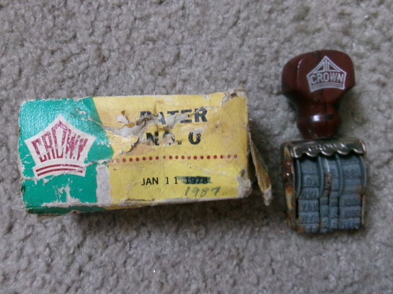 Vintage Crown No. 0 Dater 4 Band Stamp with Box