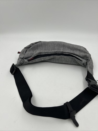 Nike Jordan Waist Pack JumpMan Logo Carbon Heather/Gym Red/White - Picture 4 of 9