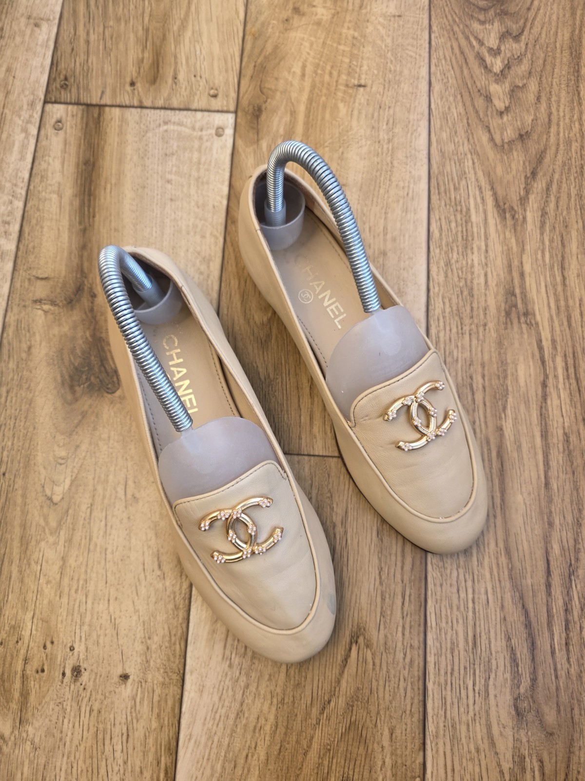 CHANEL INTERLOCKING CC LEATHER BALLET FLATS SIZE 37 EU, 6.5 US, 4 UK 