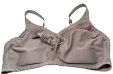Glamorise Bra Women 46D Taupe Wireless Magic Lift Unlined Embroidered 1016 Bow