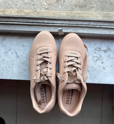 Skechers De Mujer Usado Pero Como Nuevo