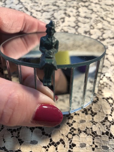 Mini Bronze Sitting Figurine 1.5" - Picture 6 of 6