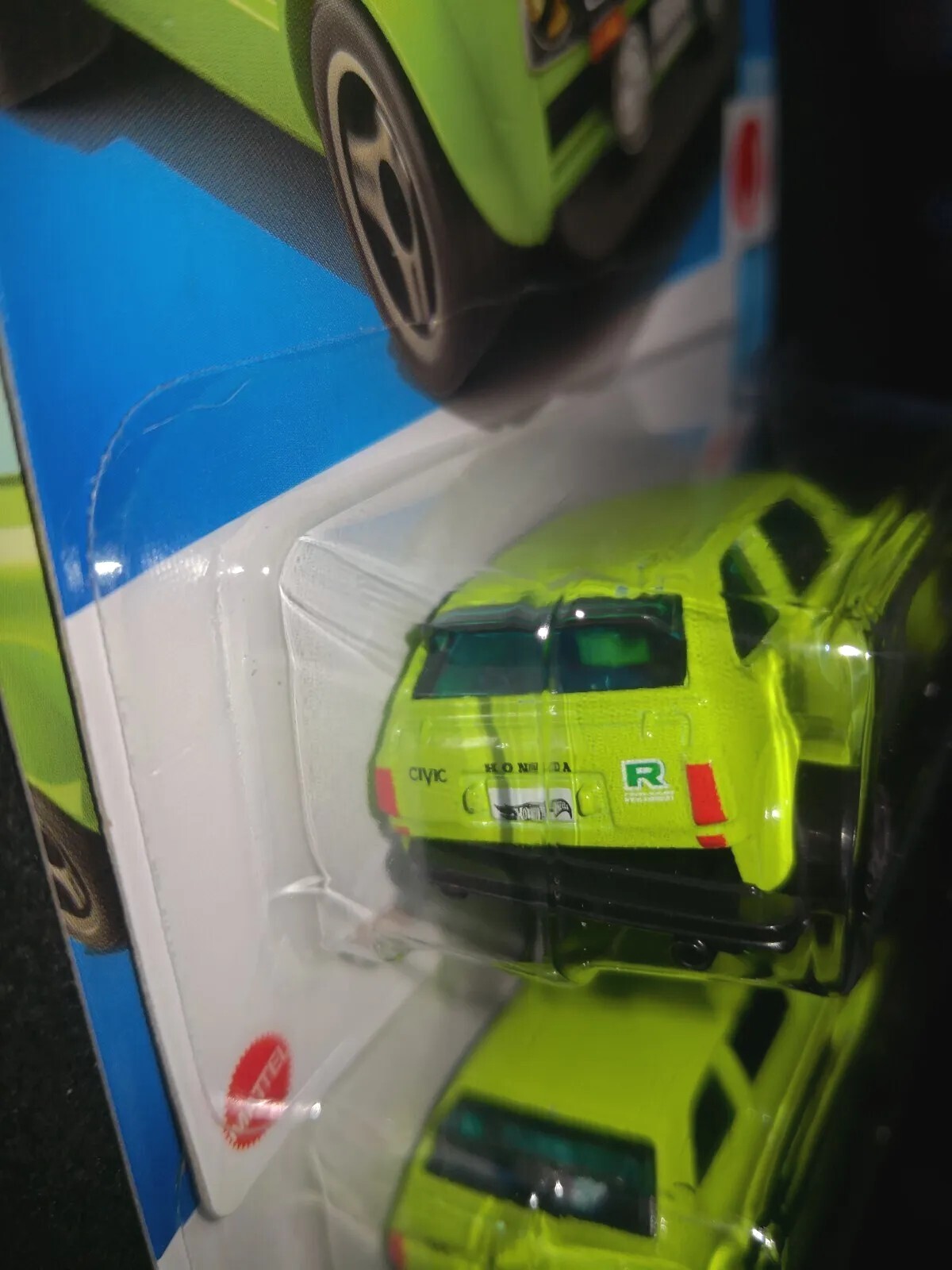 Foto 10 di 14