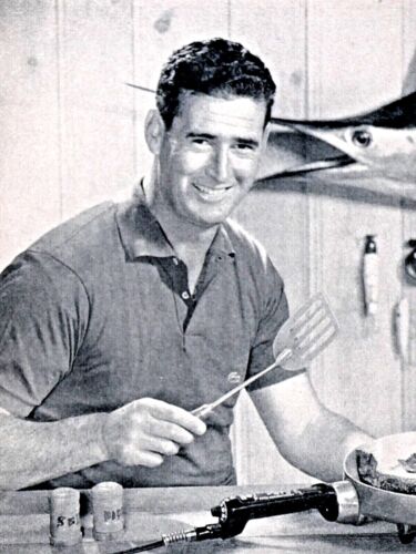 Ted Williams Boston Red Sox Frying Fish Vintage 1955 G.E. Original Print Ad - Picture 2 of 5