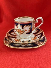 c 1929 Royal Albert (Crown China) "Royalty" tea trio #1 Imari pattern #8300
