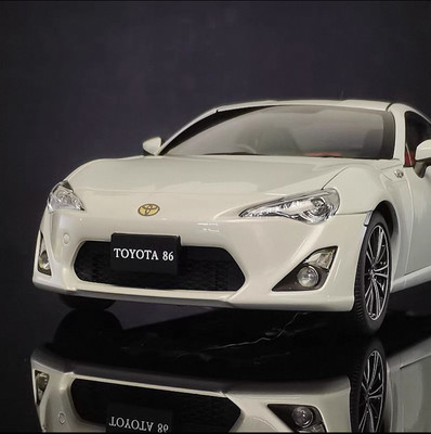 Autoart 1/18 Toyota 86 GT Alloy Diecast Model Car White (78773)