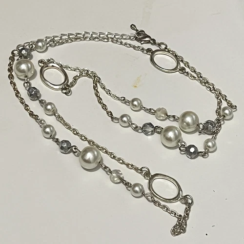 VETEMENTS Collana lunga 32" finta perla perline catenina argento bianco abbigliamento classico da lavoro carriera