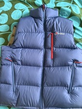 Berghaus thick padded XL gilet,  insulated down body warmer in blue and red 